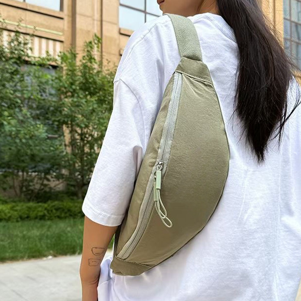 2025Men's and Women's Casual Joker Storage Shoulder Bag Crossbody Chest Bag